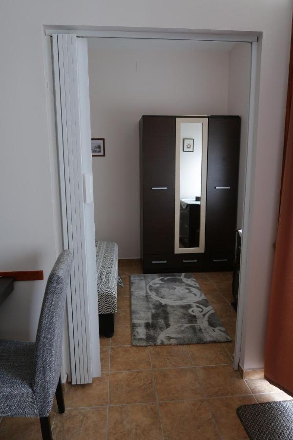 Eva Apartman Szigetvár エクステリア 写真